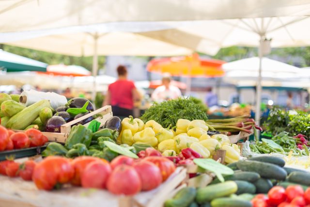 Eating from the garden: The benefits of seasonal produce